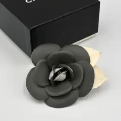 CHANEL シャネル カメリア コサージュ ブローチ 箱付のサムネイル