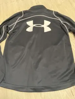 アンダーアーマー トレーニング　ジャージ上