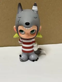 zsiga 汚れあり little grey wolf