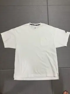 adidas ポケット付き Tシャツ ホワイトのサムネイル