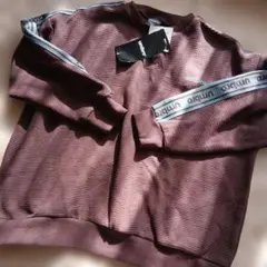 umbro トレーナー 120サイズ ブラウン新品タグ付きアンブロ