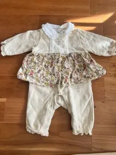 bebe 花柄ロンパース 70