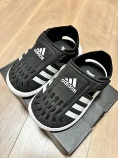 adidas アディダス キッズ 水陸両用サンダル 黒