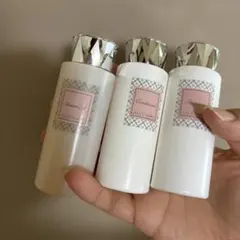 JILL STUART シャンプー コンディショナー シャワージェル 3点セットのサムネイル
