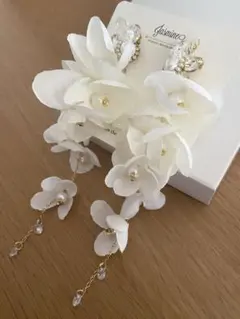 【いちごたると様専用】Jasmine Céline フラワー イヤリング