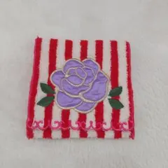 ANNA SUI バラ刺繍 ポケットタオル