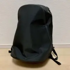 【ほぼ新品✨】kyu daypack カメラバック 理想のバッグを追い求める男が語る、ミニマルなカメラバッグ
