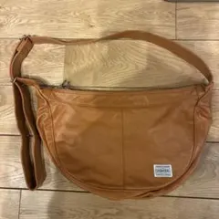 ポーター　キャメルレザー ショルダーバッグ