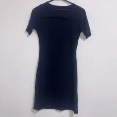 胸元カットアウト ミニワンピース ブラック
