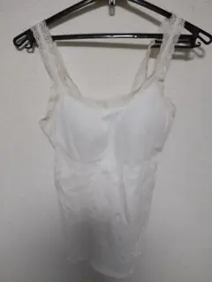 マ*ー様 ユニクロ リブレースブラトップ 白 M