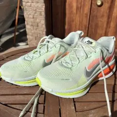 NIKE ボメロ18 26cm 元箱付き ナイキ（NIKE）（メンズ）ボメロ18 HQ7001-001 | スポーツ用品は