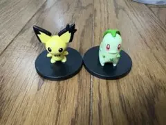 チコリータ、ギザみみピチュウフィギュアのサムネイル