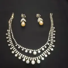 クリスタル・パール ネックレス・イヤリングセット
