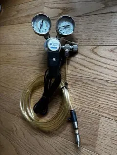 WaterPlantsWorld RG-05S CO2レギュレーター電磁弁付美品 - メルカリ