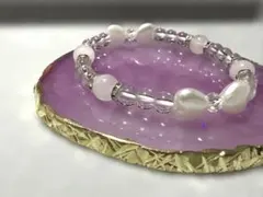 ローズクォーツと水晶のブレスレット