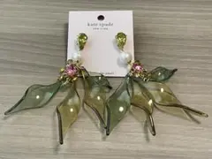 Item thumbnail for item 269267b9-faf8-4102-986c-bc9d6b273fd7