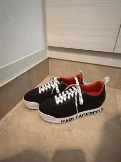 KARL LAGERFELD PUMA スニーカーのサムネイル