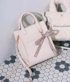 JILL byJILLSTUART チャーム付きバッグ ジルバイシルスチュアート