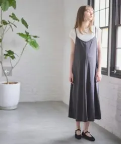 【新品】ローズマダムマタニティワンピース　授乳トップスのサムネイル