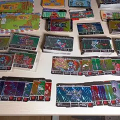 ナイトガンダム カードダスクエスト☆本２冊とカード第４弾まで☆６点セット☆ ナイトガンダム カードダスクエスト☆本2冊とカード第4弾まで☆6点