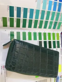 超超断捨離価格 本物クロコ・一枚革・新色 シャム クロコダイル 長財布