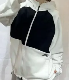 NIKE SB ナイキエスビー ブリーフジャケット ポーラテック