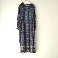 〈イチナナキュウダブルジーニコラクラブ〉総柄ワンピース　花柄　ボタン　38