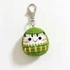 緑色　だるま　お守り　あみぐるみ　ハンドメイド　チャーム　キーホルダー　1個のサムネイル
