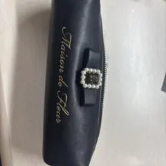 Maison de Fleur ブラックポーチ お値下げ⭕️