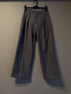 GU グレー インタックワイドパンツ スラックス S