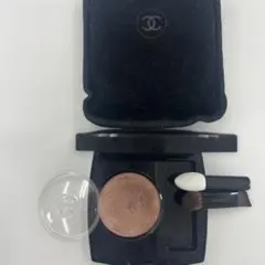 ♡CHANEL♡限定品 オンブル エサンシエル 267 ブラン ローズのサムネイル