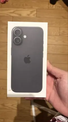 Apple iPhone16ブラック