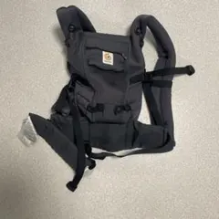 【値下げ】Ergobaby エルゴベビー 抱っこ紐 メッシュ グレーのサムネイル