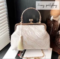 Item thumbnail for item 9e06e150-a371-4314-a956-f052fcfd793a