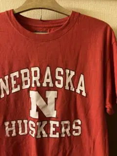 champion プリントTシャツ　刺繍ロゴ入り　レッド