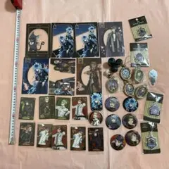 ディズニー ツイステッドワンダーランド　グッズ　まとめ　缶バッジ　など
