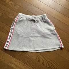 ジェニィラブ　グレー サイドロゴ スカート 140cm スウェット