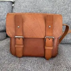 レザーショルダーバッグ ブラウン