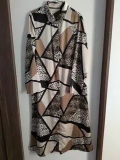 豹柄　ロングシャツ　ロングワンピース　フロントボタン　派手　ギャル