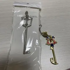 KINGDOM HEARTS キーホルダー 鍵型 約6cm