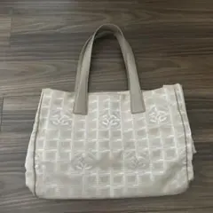 CHANEL ベージュ チェック柄 トートバッグ - メルカリ