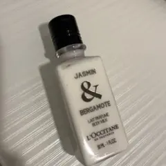 ボディミルク　ロクシタン