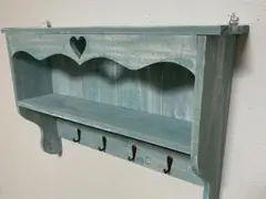 カントリーラック♦️木製 3段 ハート型 くり抜き装飾♦️ナチュラルウッド♦️送料込 2025年最新】ハートくり抜き棚の人気アイテム - メルカリ