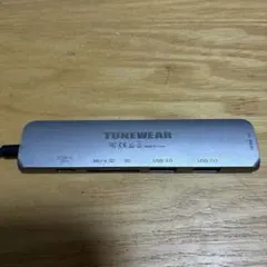 TUNEWEAR USB-C マルチハブ 本体　おまけあり。