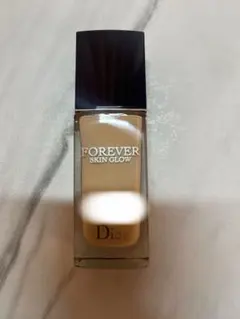ディオールスキンフォーエバーフルイドグロウ