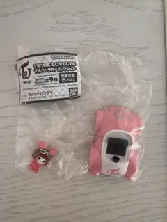 TWICE ガチャガチャ モモ モブリー