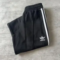 【オールシーズン◎】adidasトラックパンツ古着ジャージ有原みゆ紀ストリート
