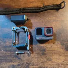 Insta360 Ace Pro 本体 TILTAケージ付き