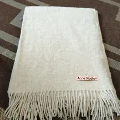 2025年最新】アクネ マフラー オートミールの人気アイテム - メルカリ