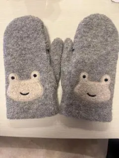 マタノアツコ　手袋のサムネイル